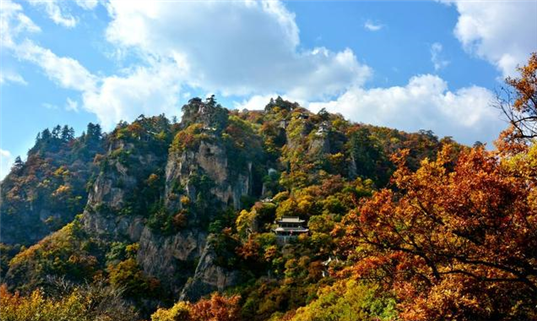 C:UsersAdministratorDesktop走进崆峒山，遇见最美的秋天！QQ图片20171024101852.png